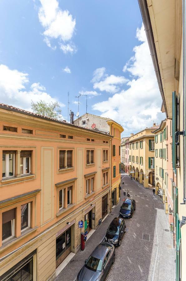 Petroni Apartment Bolonya Dış mekan fotoğraf